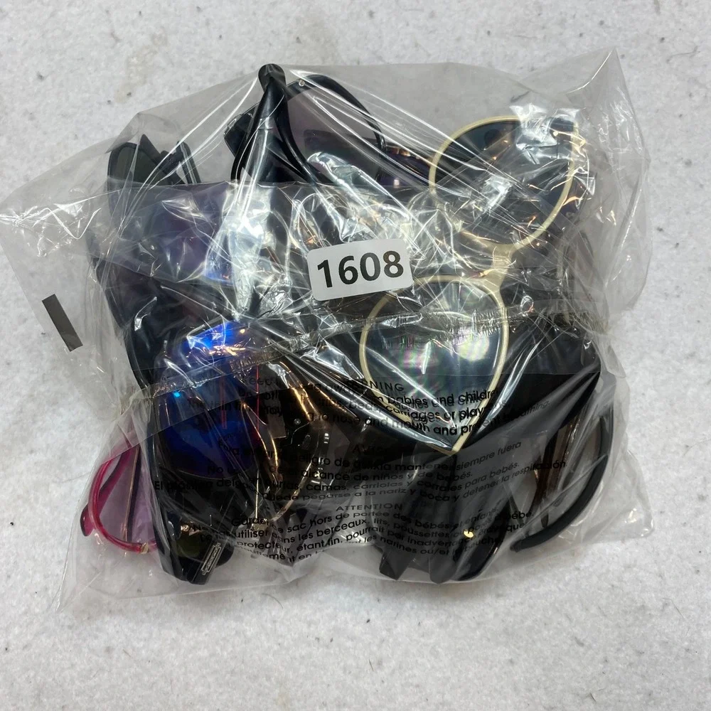 Lot Of 20 Mixed Brand Sunglasses Lot Unisex OS Multi Aviator Sport Bundle